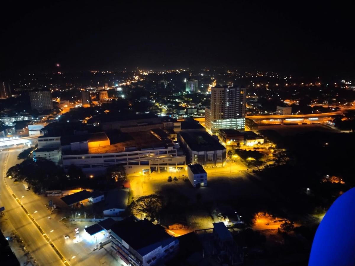 Cmk Troika Apartmen#Free Netflix Kota Bharu Exteriér fotografie