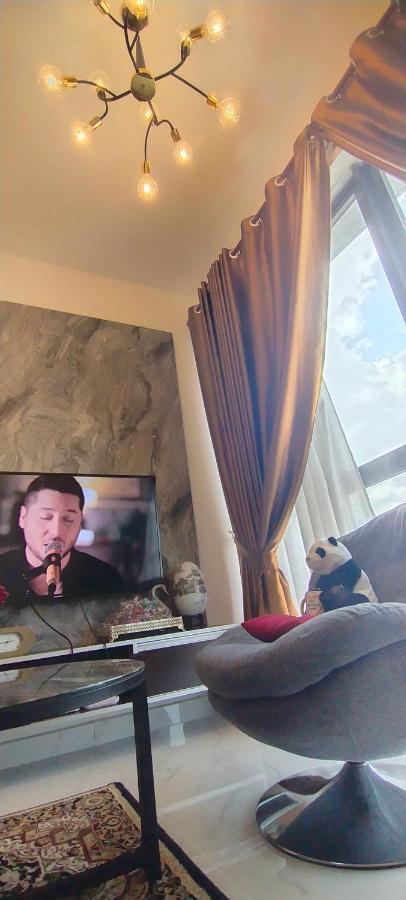 Cmk Troika Apartmen#Free Netflix Kota Bharu Exteriér fotografie